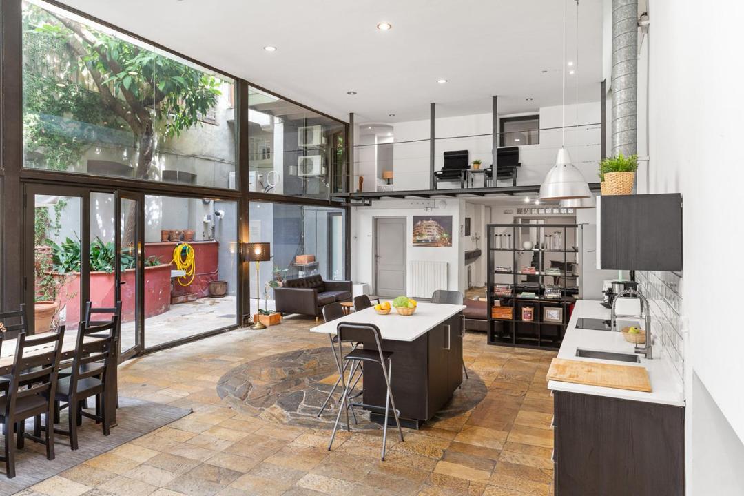 FridaysFlats Fabulous&Unforgettable Hotell Barcelona Exteriör bild